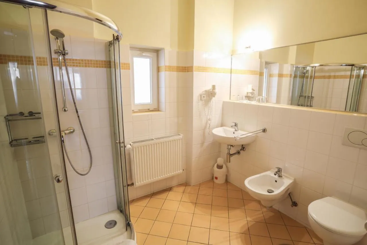 Hotel Kavalir Karlovy Vary 3*,  Czech Republic